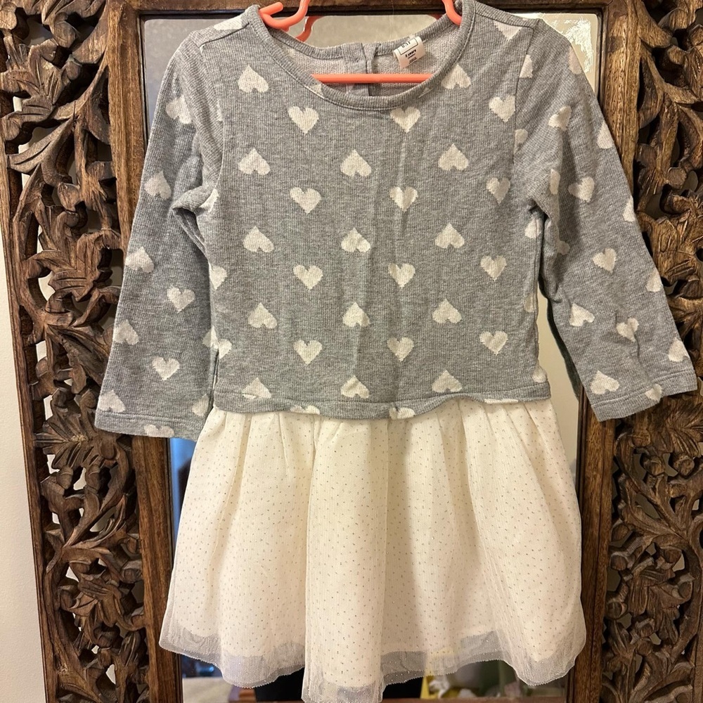 GAP 3 Years Gray and White Heart Pattern Dress